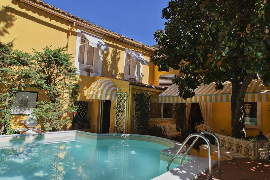 Palazzo Cherubini-Pools & Wellness Rossano Exteriör bild